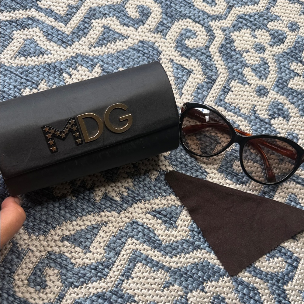 Tom Ford Women's Black and Brown Sunglasses - Picture 8 of 9
